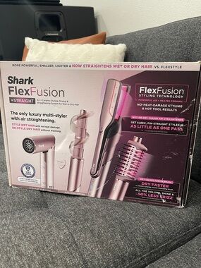 Shark FlexFusion +Straight New